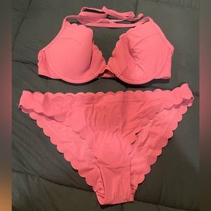 NEW (never worn) HM swimsuit top is a 36 C bottom is a 12